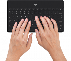 Logitech Keys-To-Go Black Bluetooth QWERTY Italian