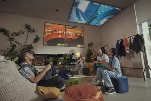 Epson EF-12 data projector Standard throw projector 1000 ANSI lumens 3LCD 1080p (1920x1080) Black