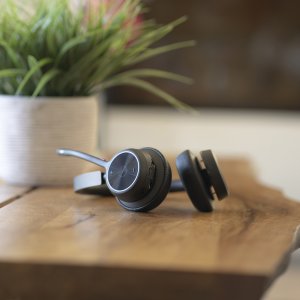 HP Poly Voyager 4320 USB-A Headset +BT700 dongle