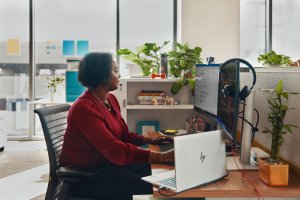 HP Poly Poly Blackwire 3325 Microsoft Teams Certified USB-C Headset