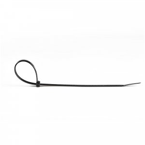 StarTech.com 8"(20cm) Cable Ties - 1/8"(4mm) wide, 2-1/8"(55mm) Bundle Diameter, 50lb(22kg) Tensile Strength, Nylon Self Locking Zip Ties with Curved Tip - 94V-2/UL Listed, 100 Pack - Black