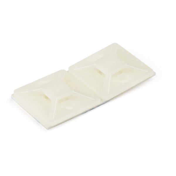 StarTech.com 100 Pack Cable Tie Mounts with Adhesive Tape for 0.18 in. (4.6 mm) Wide Ties - Nylon/Plastic Zip Tie Mounts - Electrical/Network Cable Wrap Mounts / 94V-2 Fire & UL Rated - TAA