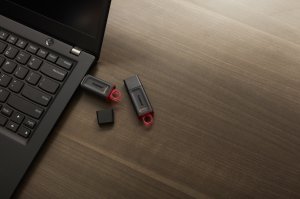 Kingston Technology DataTraveler Exodia - USB 3.2 Flash Drive