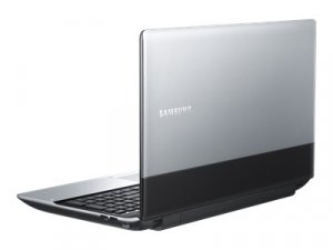 Samsung 3 NP300E5A Intel® Core™ i3 i3-2350M 39.6 cm (15.6") 6 GB DDR3-SDRAM 500 GB HDD Windows 7 Home Premium English Black, Silver