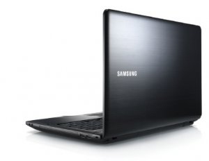 Samsung 3 NP350E7C Intel® Pentium® B970 43.9 cm (17.3″) HD+ 6 GB DDR3-SDRAM 750 GB HDD Windows 8 Black