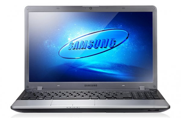 Samsung 3 NP350V5C Intel® Core™ i7 i7-3630QM Laptop 39.6 cm (15.6") 4 GB DDR3-SDRAM 500 GB HDD Windows 7 Professional Silver