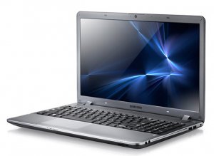 Samsung 3 NP350V5C Intel® Core™ i7 i7-3630QM Laptop 39.6 cm (15.6") 4 GB DDR3-SDRAM 500 GB HDD Windows 7 Professional Silver