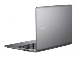 Samsung 5 NP530U3C Intel® Core™ i5 i5-3317U 33.8 cm (13.3") 6 GB DDR3-SDRAM 500 GB HDD Windows 7 Professional English Grey