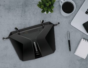 NETGEAR Nighthawk AX5400 wireless router Gigabit Ethernet Dual-band (2.4 GHz / 5 GHz) Black